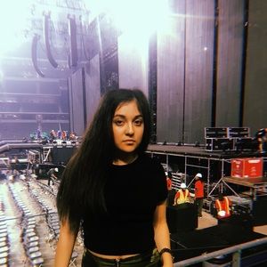 Meet your Posher, Isabelle